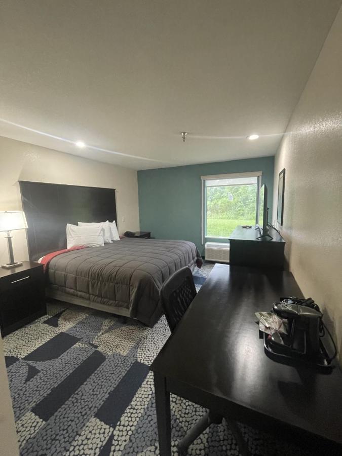 Fairway Inn Iowa Bagian luar foto
